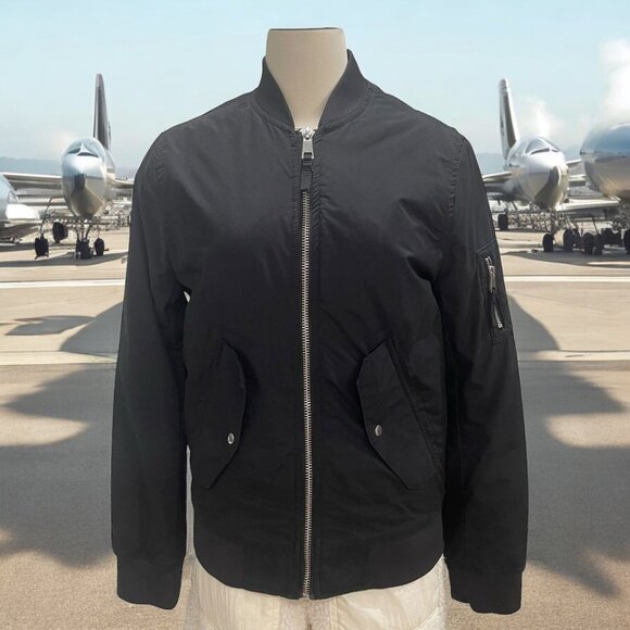Womens Blk Bomber Jacket Small Quilted Light Sporty Urban Chic Edgy Grunge Zip - Picture 1 of 12